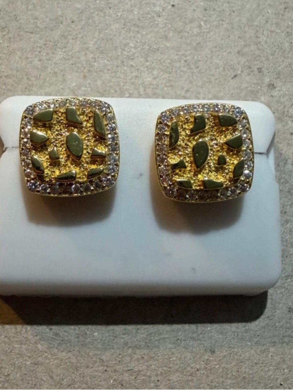 Gold/Silver/Moissanite Screw Back Earrings